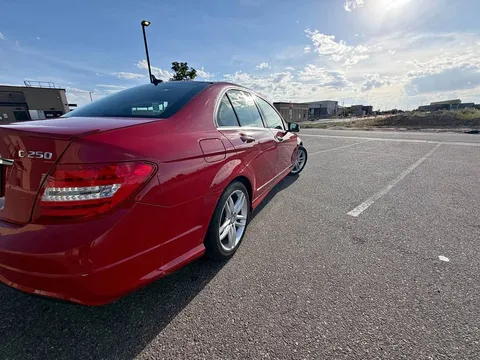 2013 Mercedes-Benz C-Class C 250 Luxury Sedan 4D