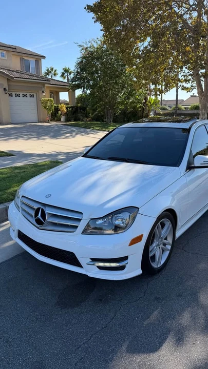 2013 Mercedes-Benz W204 C-Class - Image 3 of 13