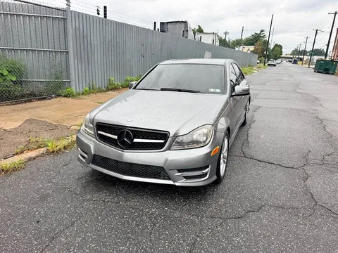 2013 Mercedes-Benz C-Class C 250 Luxury Sedan 4D