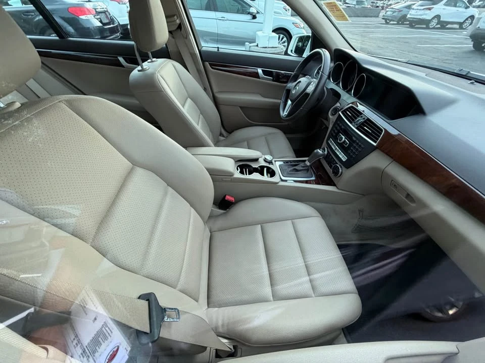 2013 Mercedes-Benz W204 C-Class - Image 8 of 8