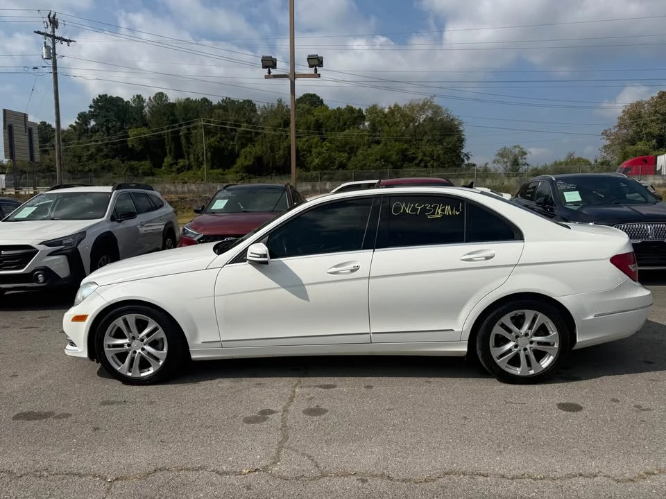 2013 Mercedes-Benz W204 C-Class - Image 3 of 14