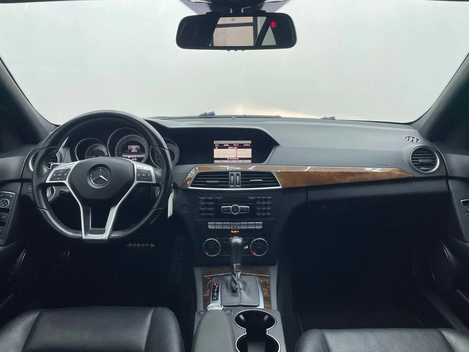 2013 Mercedes-Benz W204 C-Class - Image 14 of 21