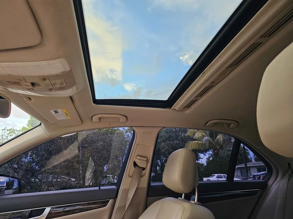 2013 Mercedes-Benz W204 C-Class - Image 4 of 10