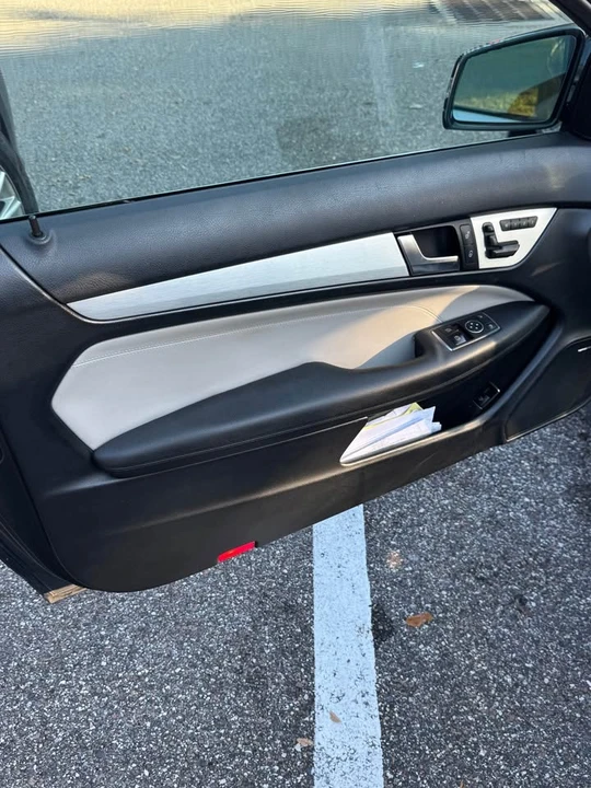 2013 Mercedes-Benz W204 C-Class - Image 11 of 14