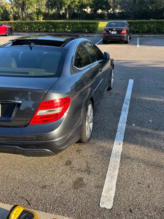 2013 Mercedes-Benz W204 C-Class - Image 9 of 14