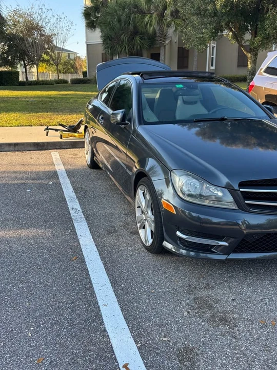 2013 Mercedes-Benz W204 C-Class - Image 3 of 14
