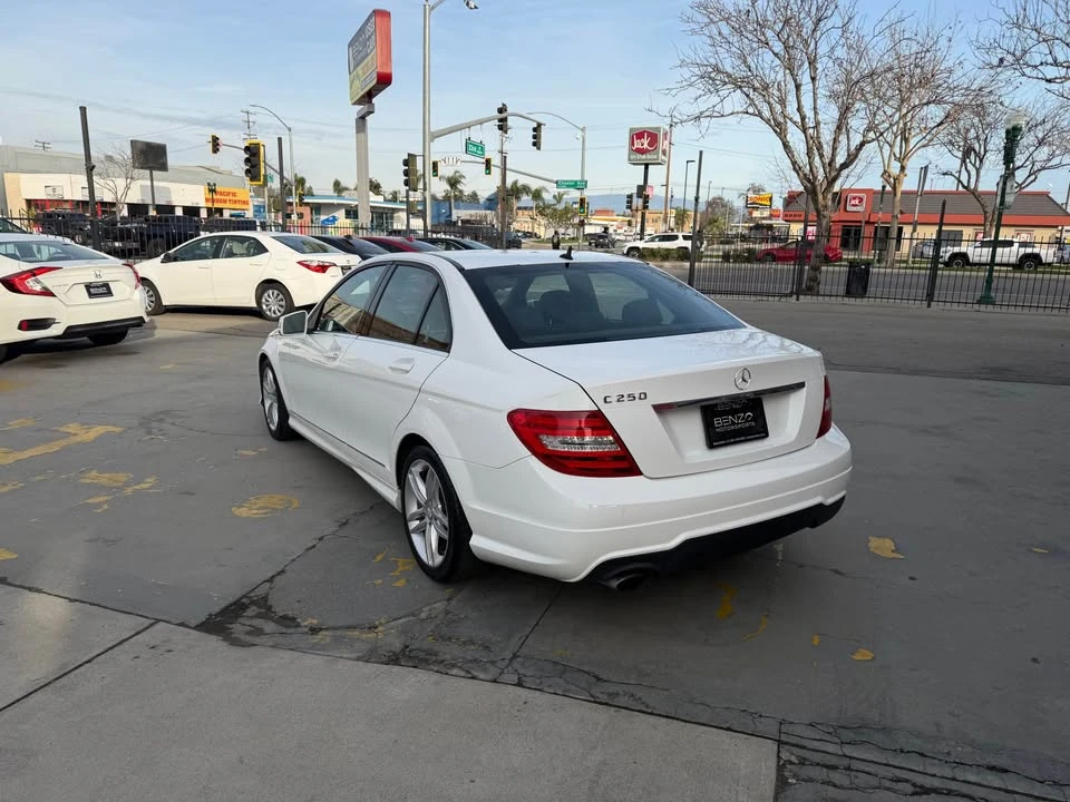 2013 Mercedes-Benz W204 C-Class - Image 3 of 15