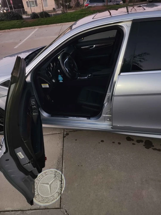2013 Mercedes-Benz W204 C-Class - Image 11 of 14