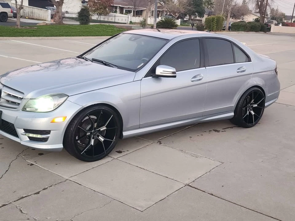 2013 Mercedes-Benz W204 C-Class - Image 6 of 14