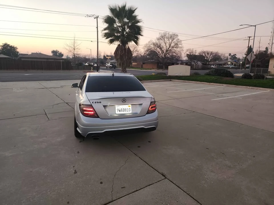 2013 Mercedes-Benz W204 C-Class - Image 8 of 14