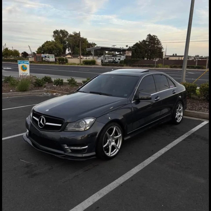 2013 Mercedes-Benz W204 C-Class - Image 3 of 5