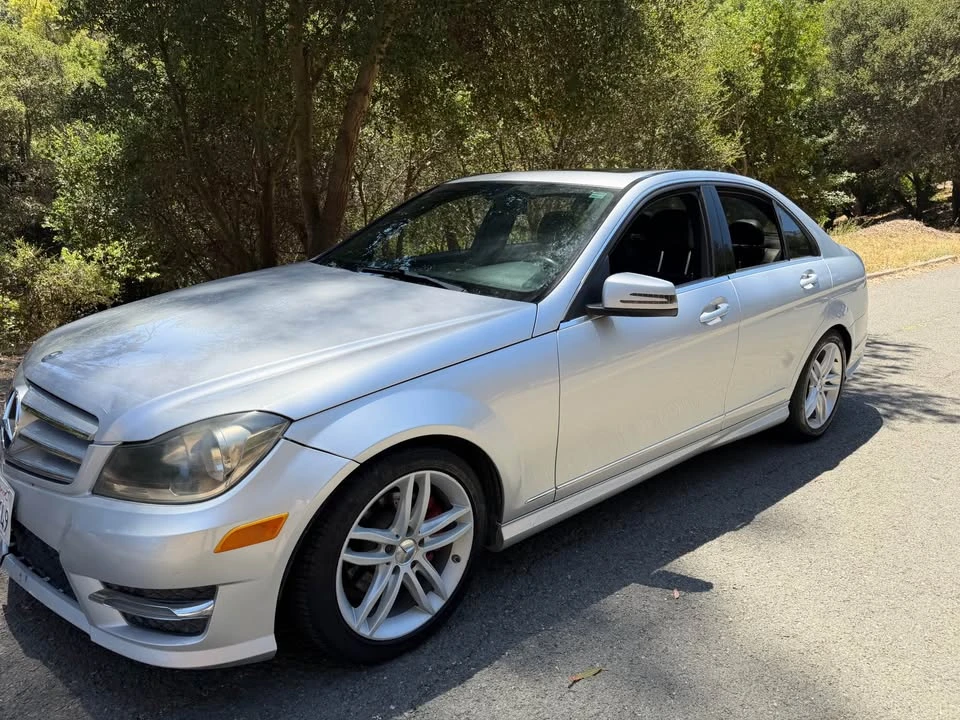 2013 Mercedes-Benz W204 C-Class - Image 5 of 10
