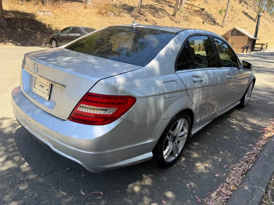 2013 Mercedes-Benz W204 C-Class - Image 2 of 10