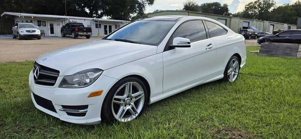 2013 Mercedes-Benz W204 C-Class - Image 3 of 17