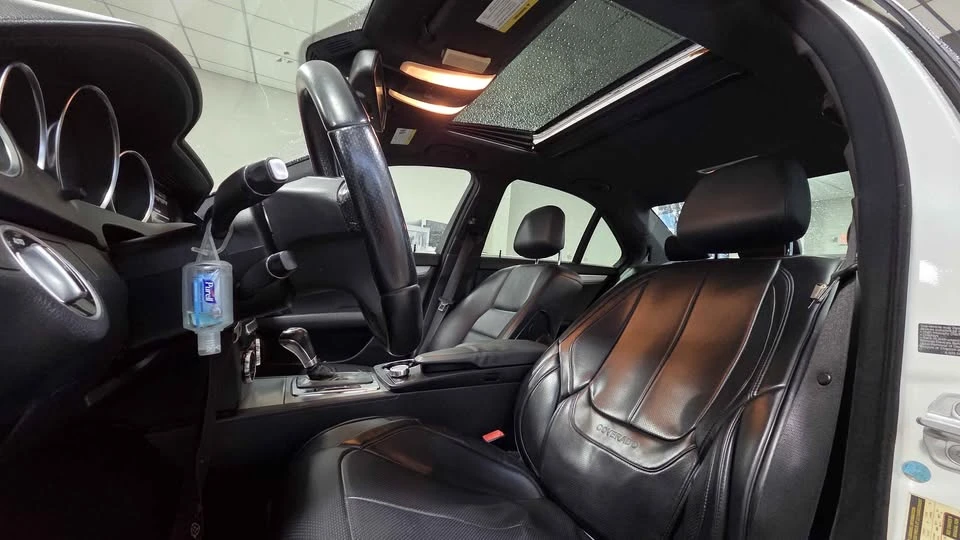 2013 Mercedes-Benz W204 C-Class - Image 6 of 19