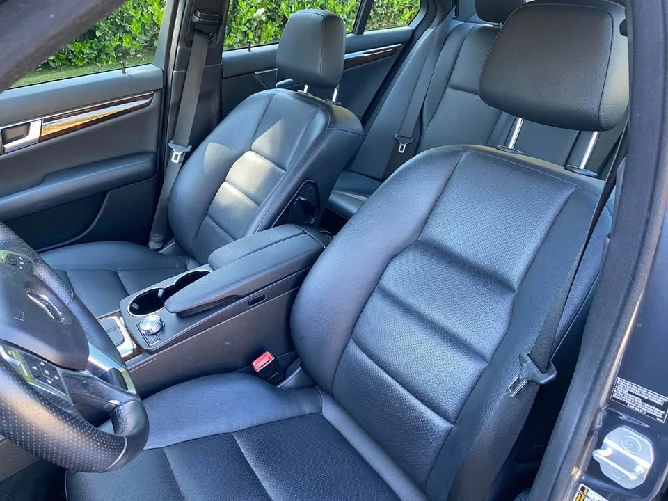 2013 Mercedes-Benz W204 C-Class - Image 11 of 19