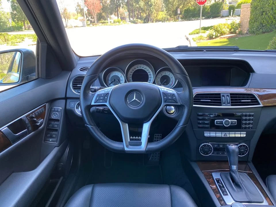 2013 Mercedes-Benz W204 C-Class - Image 13 of 19