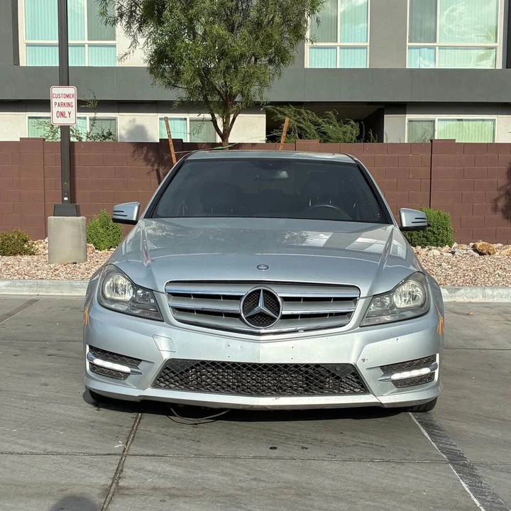 2013 Mercedes-Benz W204 C-Class - Image 3 of 9