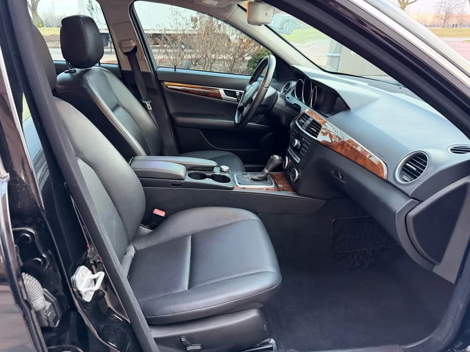 2013 Mercedes-Benz W204 C-Class - Image 17 of 20