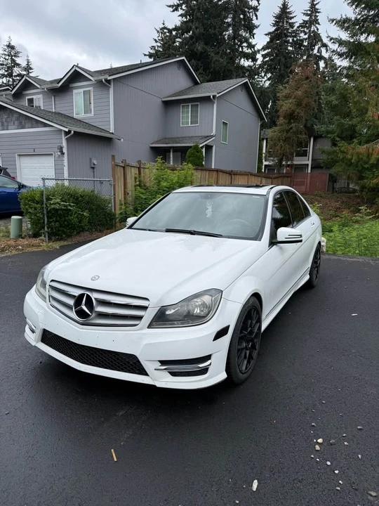 2013 Mercedes-Benz W204 C-Class - Image 3 of 19