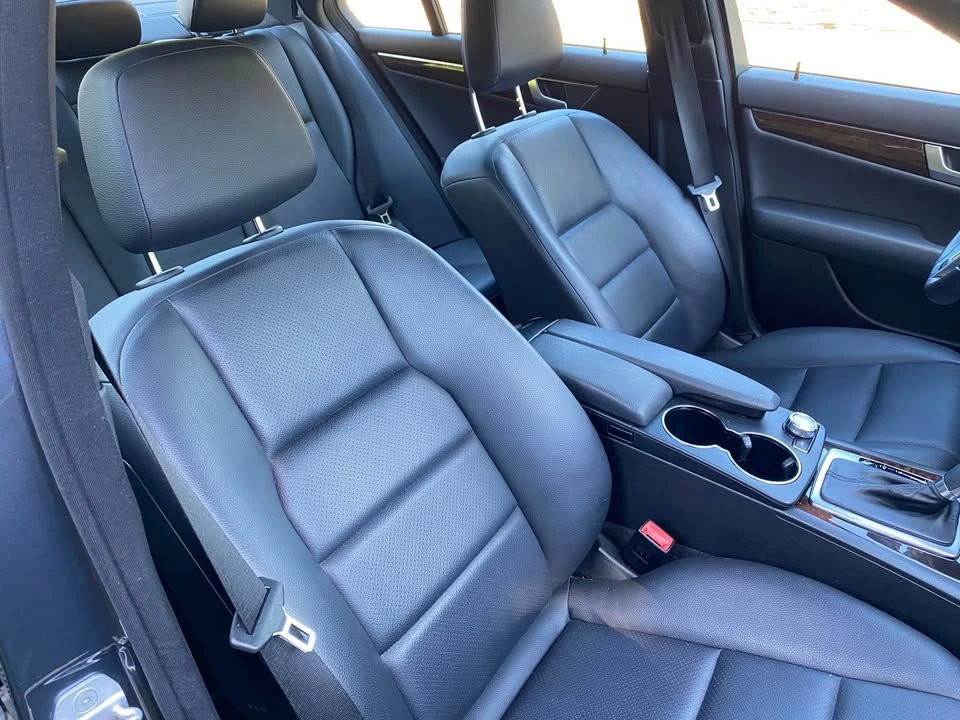 2013 Mercedes-Benz W204 C-Class - Image 18 of 19