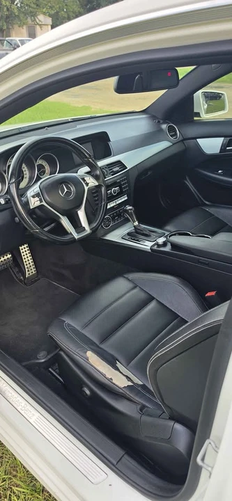2013 Mercedes-Benz W204 C-Class - Image 13 of 17