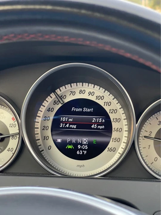 2013 Mercedes-Benz W204 C-Class - Image 6 of 11
