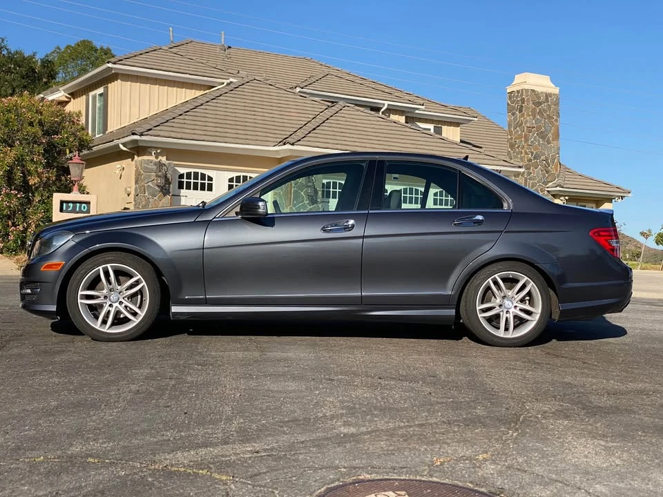 2013 Mercedes-Benz W204 C-Class - Image 2 of 19