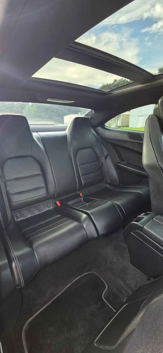2013 Mercedes-Benz W204 C-Class - Image 9 of 17