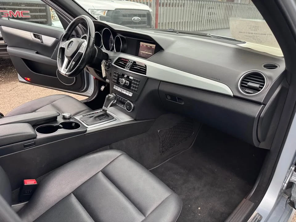 2013 Mercedes-Benz W204 C-Class - Image 9 of 19