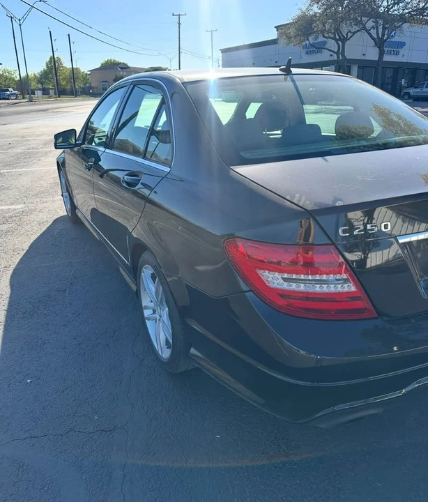2013 Mercedes-Benz W204 C-Class - Image 3 of 11