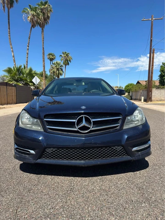 2013 Mercedes-Benz W204 C-Class - Image 2 of 20