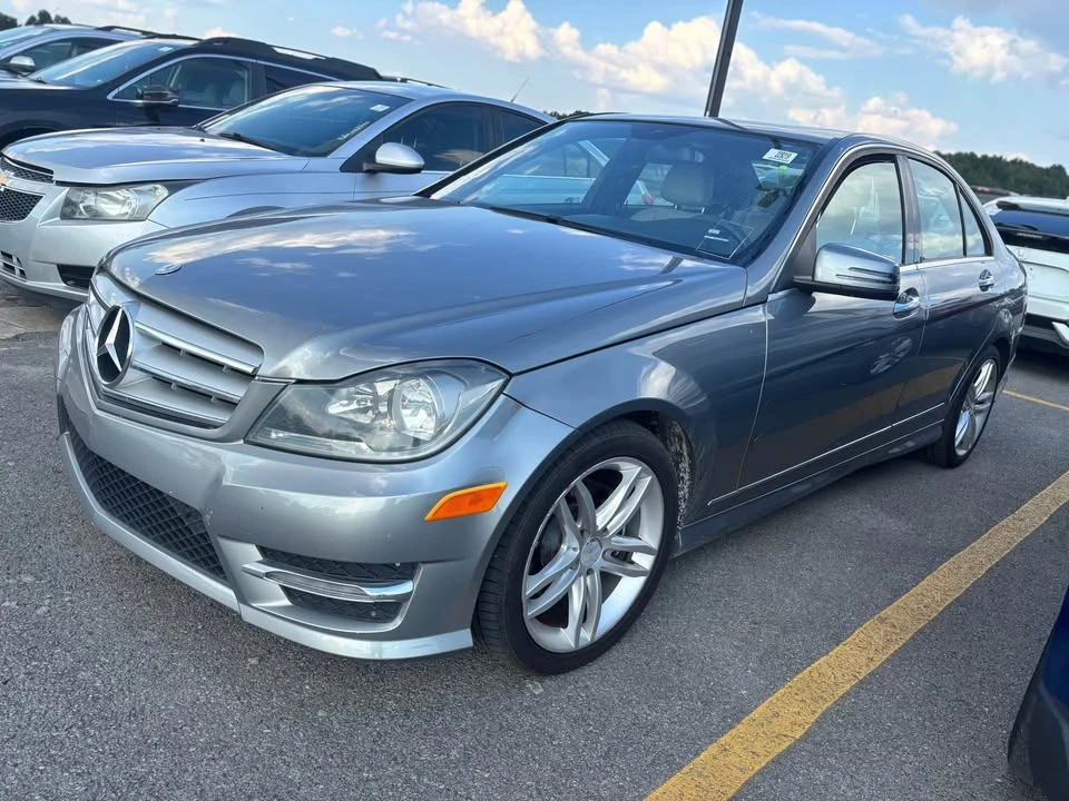 2013 Mercedes-Benz W204 C-Class - Image 2 of 7