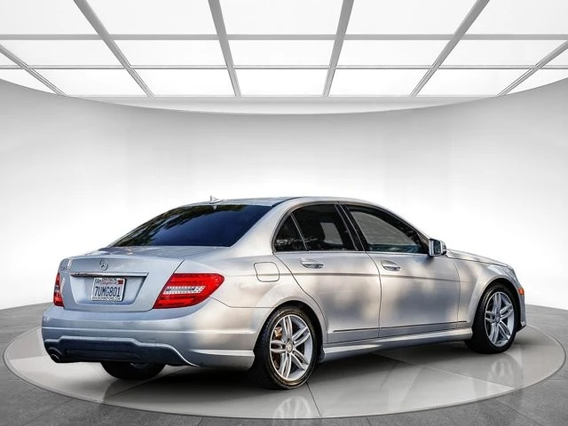 2013 Mercedes-Benz W204 C-Class - Image 4 of 12