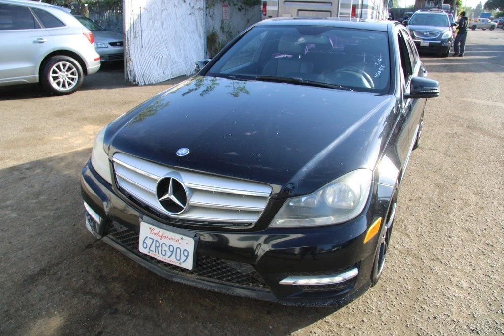 2013 Mercedes-Benz W204 C-Class - Image 11 of 21