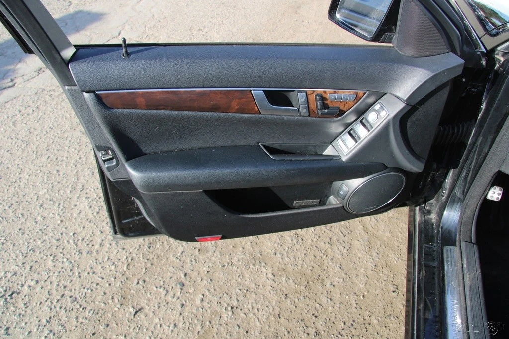 2013 Mercedes-Benz W204 C-Class - Image 14 of 21
