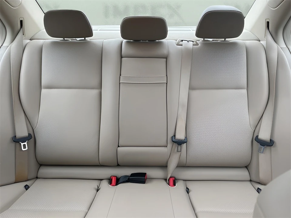2013 Mercedes-Benz W204 C-Class - Image 12 of 12