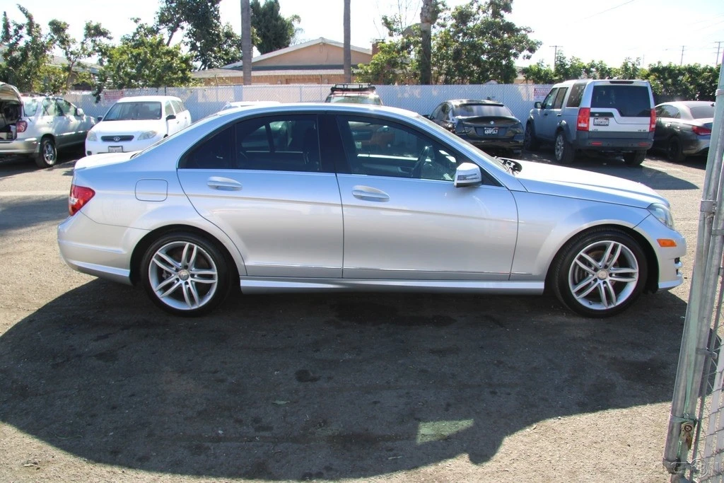 2013 Mercedes-Benz W204 C-Class - Image 7 of 21