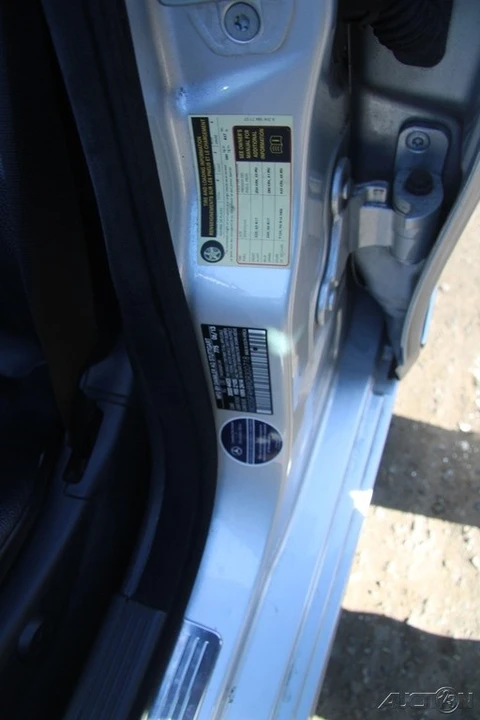 2013 Mercedes-Benz W204 C-Class - Image 12 of 21
