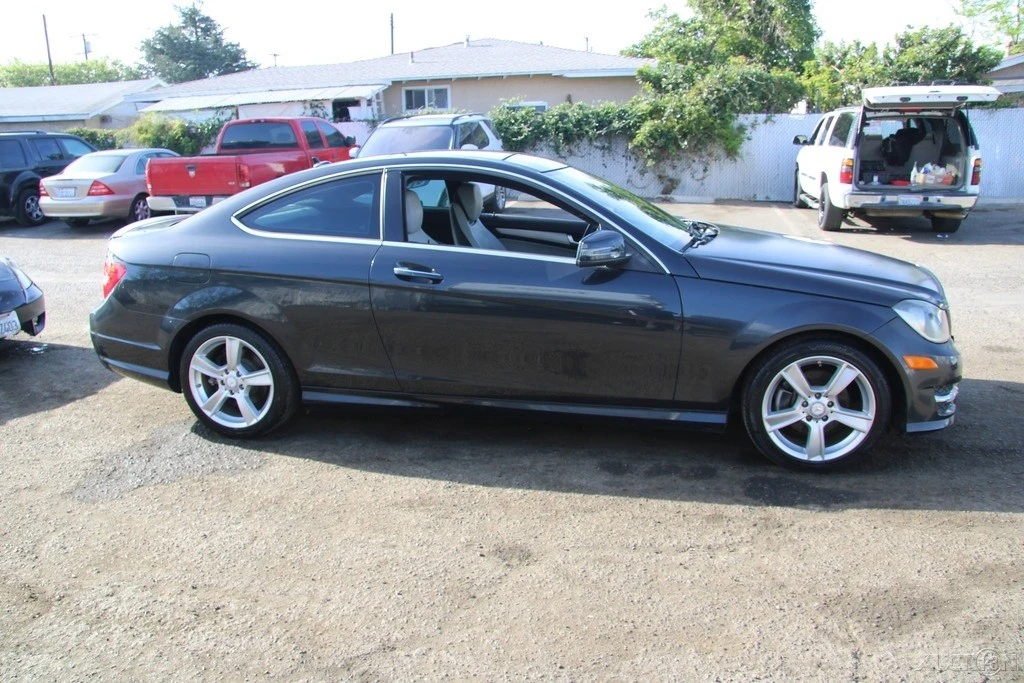 2013 Mercedes-Benz W204 C-Class - Image 9 of 21