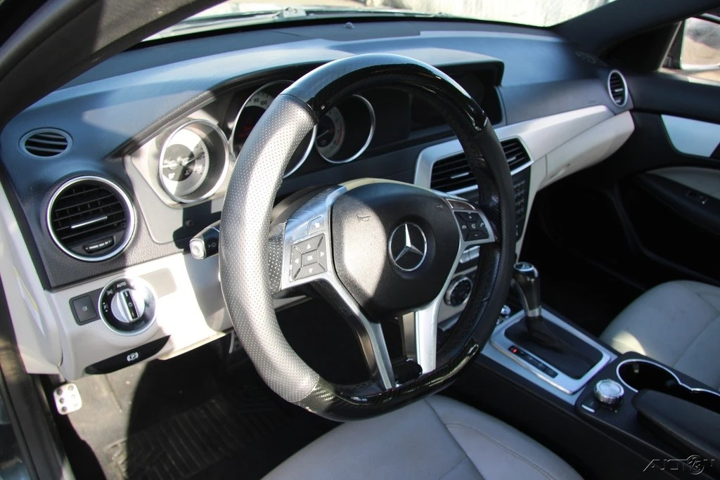 2013 Mercedes-Benz W204 C-Class - Image 16 of 21