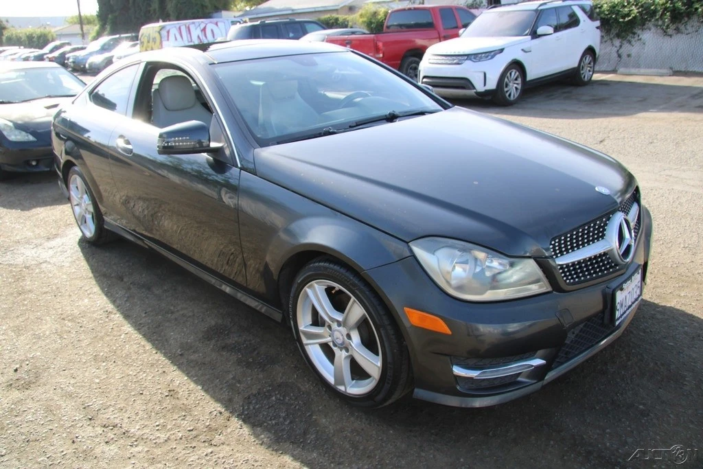 2013 Mercedes-Benz W204 C-Class - Image 10 of 21