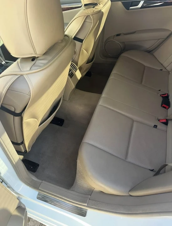 2013 Mercedes-Benz W204 C-Class - Image 4 of 5