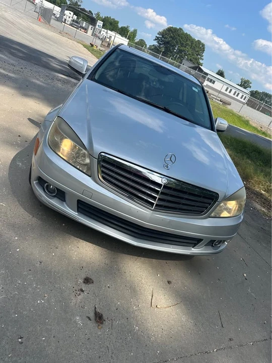 2013 Mercedes-Benz W204 C-Class - Image 4 of 17
