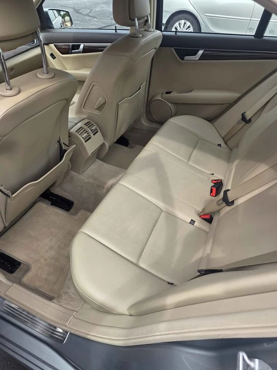 2013 Mercedes-Benz W204 C-Class - Image 8 of 8