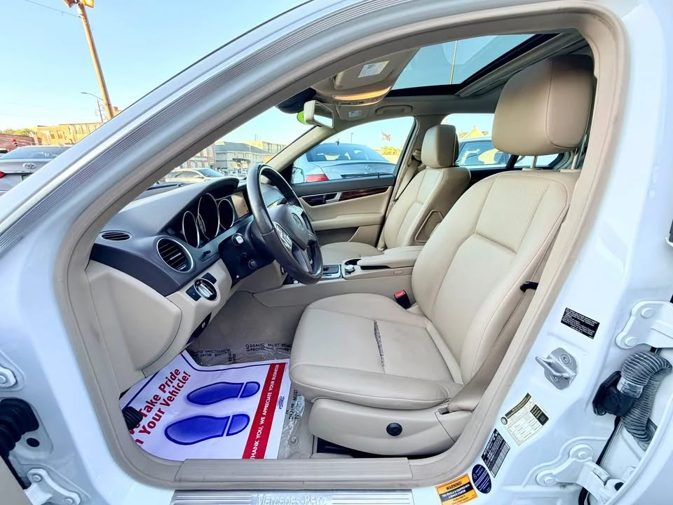 2013 Mercedes-Benz W204 C-Class - Image 19 of 20