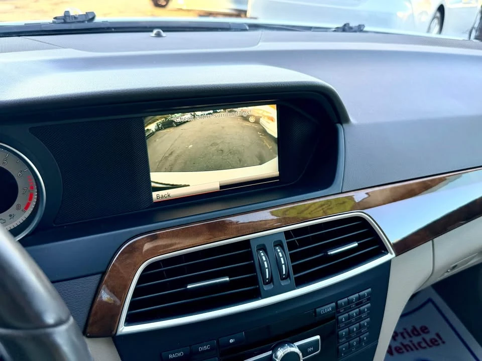 2013 Mercedes-Benz W204 C-Class - Image 18 of 20