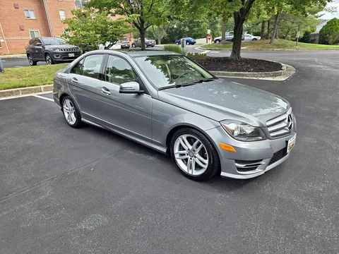 2013 Mercedes-Benz C-Class C 300 4MATIC Luxury Sedan 4D