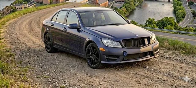 2013 Mercedes-Benz C-Class C 300 4MATIC Luxury Sedan 4D