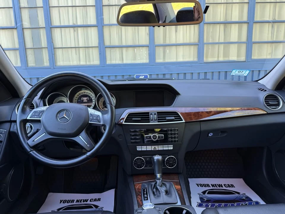 2013 Mercedes-Benz W204 C-Class - Image 9 of 20